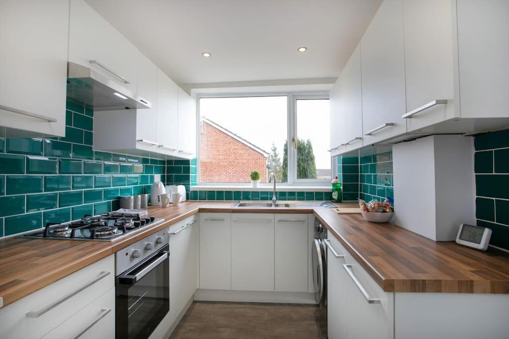 Cudworth House, Barnsley For Contractors & Families, Free Parking, High Speed Wifi Etcヴィラ エクステリア 写真